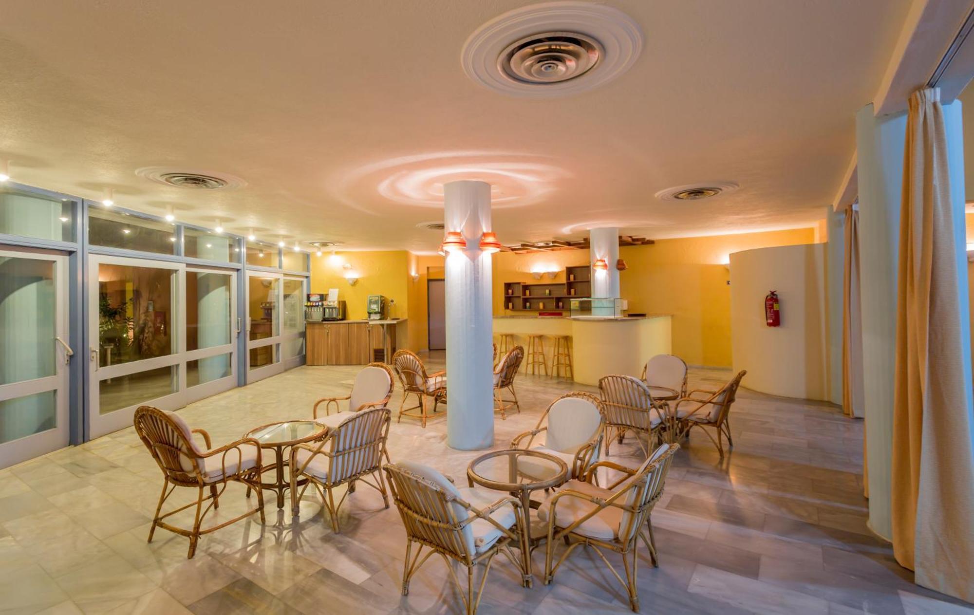 Hotel Dessole Dolphin Bay Amoudara Lasithiou Esterno foto